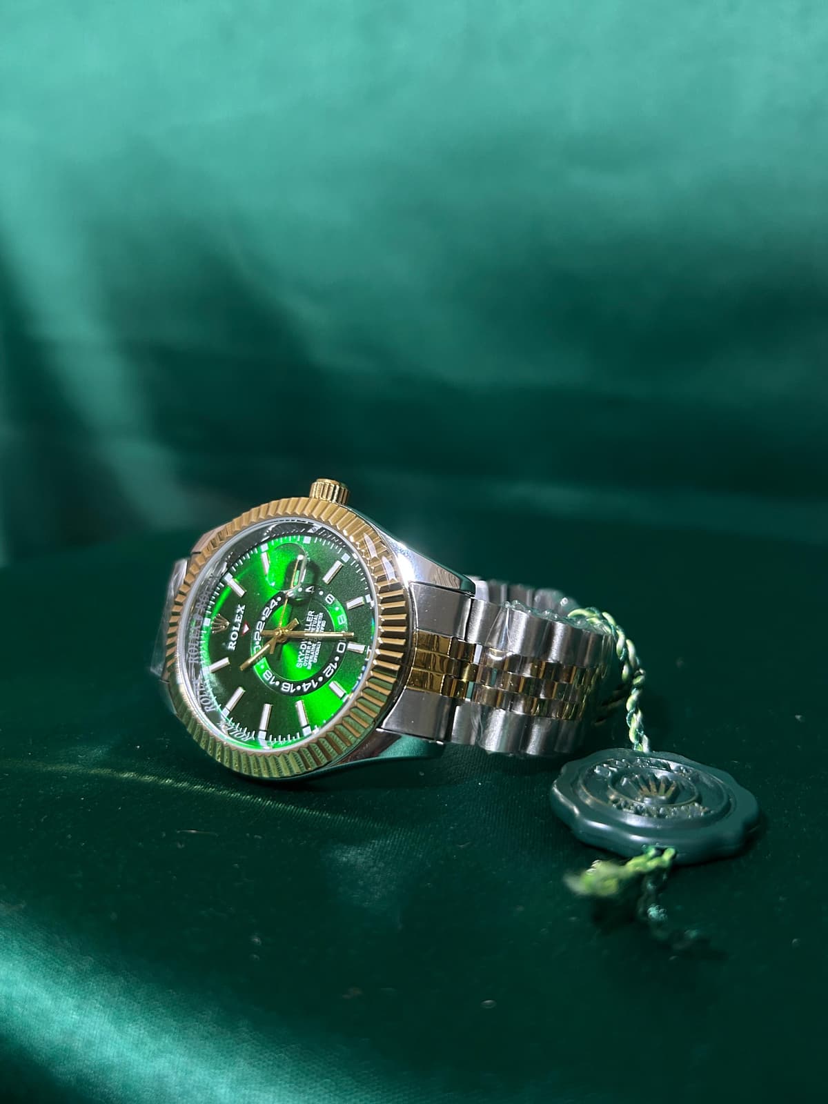Rolex Sky Dweller Green&Gold 3