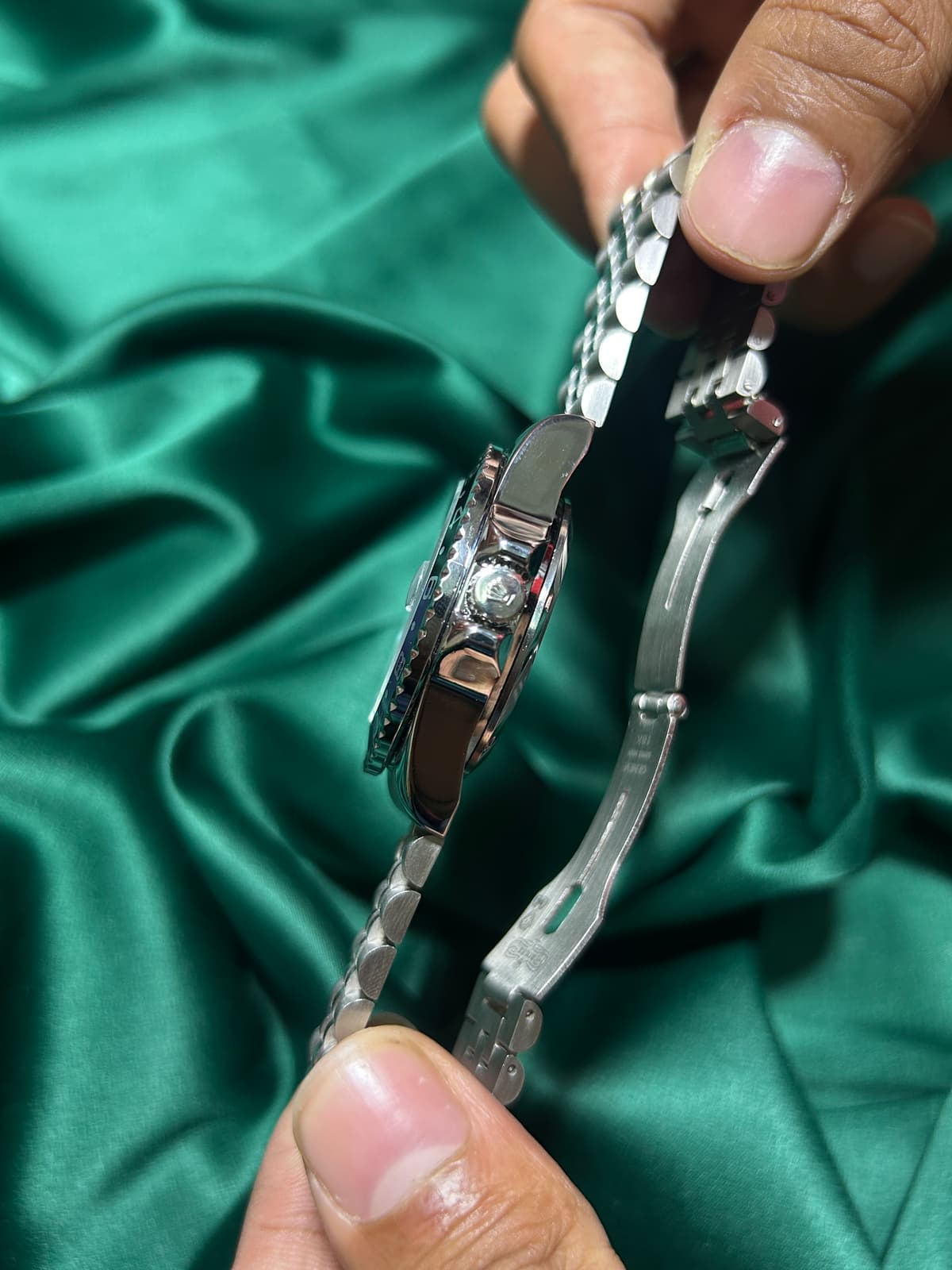 Rolex GMT-Master Batman 5